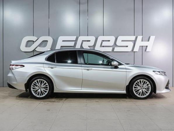 Toyota Camry VIII (XV70) с пробегом 2020 года, цена 2 849 000 рублей, 118798 км, седан, Автокод Объявления