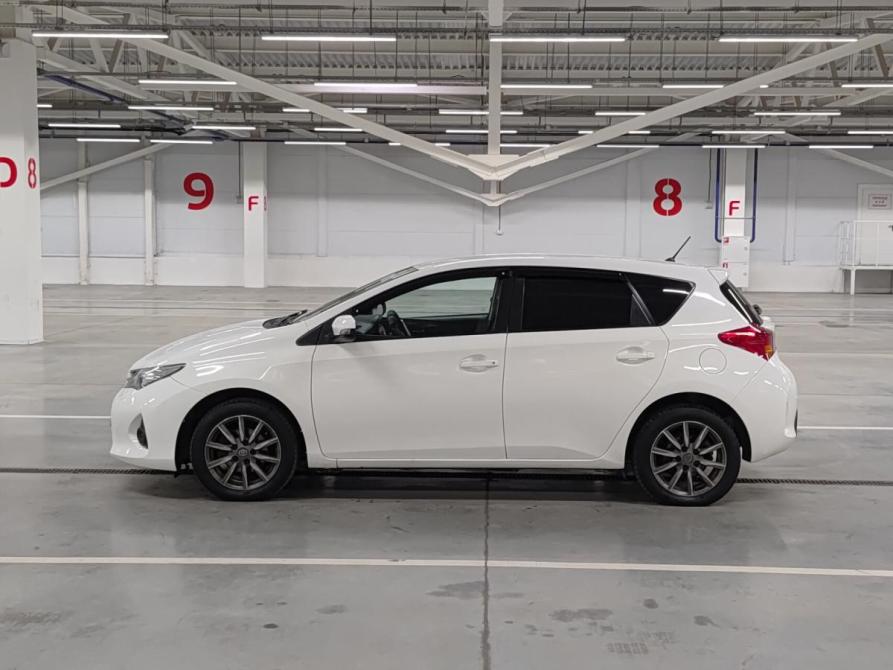 Toyota Auris II Казань  - изображение 10
