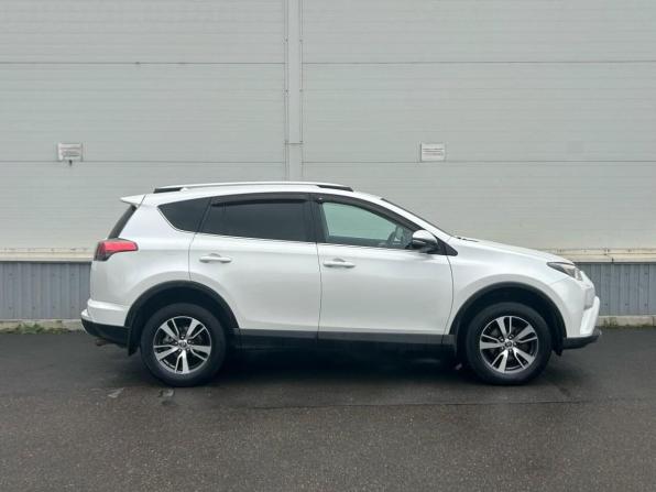 Toyota RAV4 IV (XA40) Рестайлинг с пробегом 2017 года, цена 2 265 000 рублей, 81250 км, внедорожник, Автокод Объявления