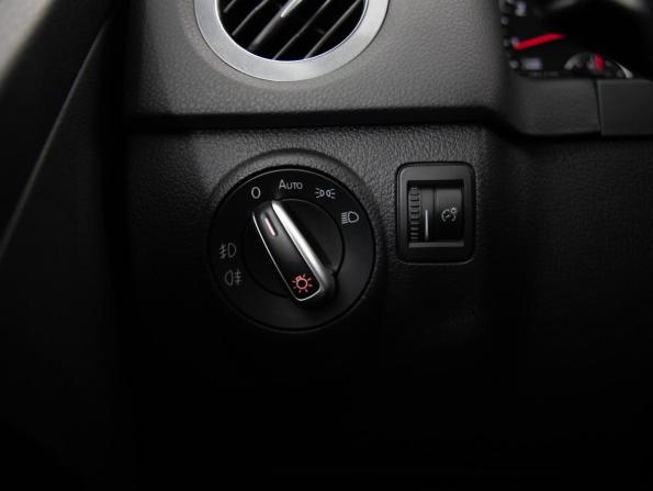 Volkswagen Tiguan I Рестайлинг с пробегом 2013 года, цена 1 299 000 рублей, 138040 км, внедорожник, Автокод Объявления