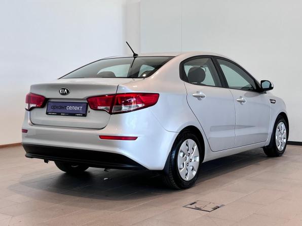 Kia Rio III Рестайлинг с пробегом 2016 года, цена 980 000 рублей, 154757 км, седан, Автокод Объявления