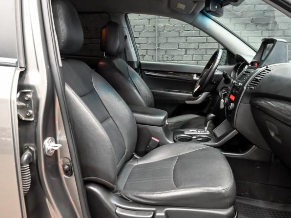 Kia Sorento II с пробегом 2010 года, цена 1 450 000 рублей, 270890 км, внедорожник, Автокод Объявления