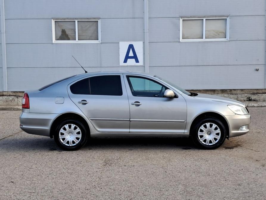 Skoda Octavia II (A5) Рестайлинг Набережные Челны  - изображение 5