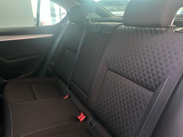 Skoda Octavia III (A7) с пробегом 2016 года, цена 1 349 000 рублей, 220619 км, лифтбек, Автокод Объявления