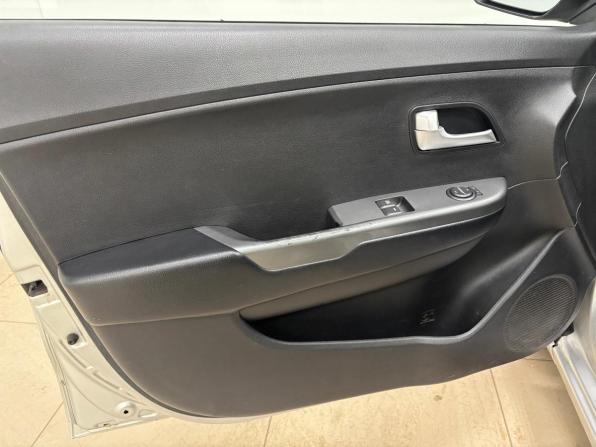 Kia Rio III с пробегом 2013 года, цена 679 000 рублей, 186238 км, седан, Автокод Объявления