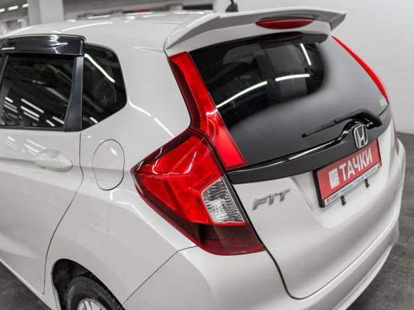 Honda Fit III с пробегом 2014 года, цена 700 000 рублей, 171326 км, хэтчбек, Автокод Объявления