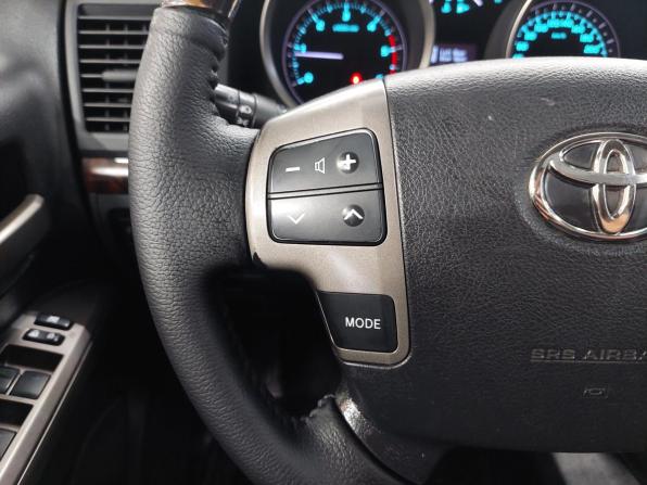 Toyota Land Cruiser 200 Series с пробегом 2011 года, цена 2 890 000 рублей, 244050 км, внедорожник, Автокод Объявления
