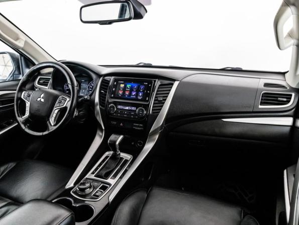 Mitsubishi Pajero Sport III с пробегом 2018 года, цена 2 599 000 рублей, 162405 км, внедорожник, Автокод Объявления