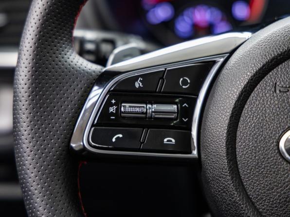 Kia Optima IV Рестайлинг с пробегом 2019 года, цена 2 188 000 рублей, 83257 км, седан, Автокод Объявления