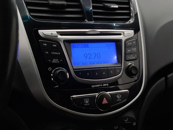 Hyundai Solaris I с пробегом 2012 года, цена 849 000 рублей, 113083 км, хэтчбек, Автокод Объявления