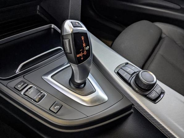 BMW 3 серии VI (F3x) Рестайлинг с пробегом 2018 года, цена 2 825 000 рублей, 118014 км, седан, Автокод Объявления