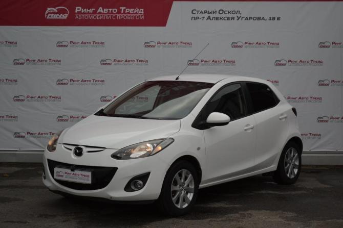 Mazda 2 II Рестайлинг (DE2) с пробегом 2011 года, цена 890 000 рублей, 72063 км, хэтчбек, Автокод Объявления