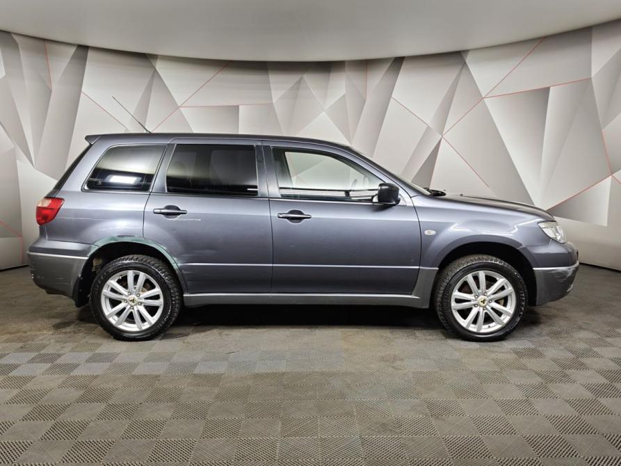 Mitsubishi Outlander I Москва  - изображение 6