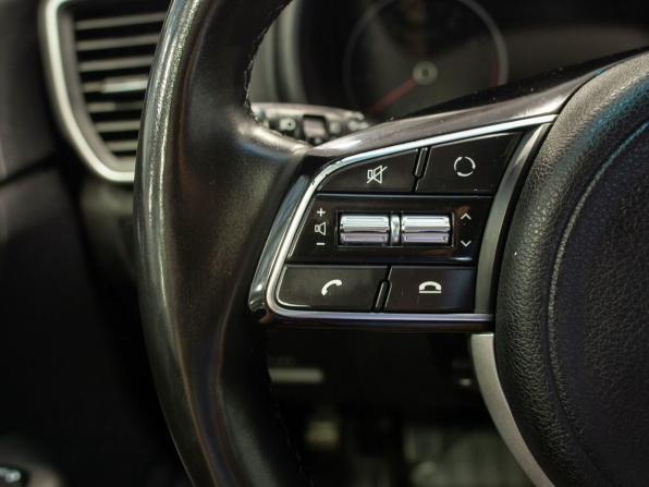 Kia Sportage IV Рестайлинг с пробегом 2021 года, цена 2 170 000 рублей, 80169 км, внедорожник, Автокод Объявления