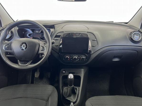 Renault Kaptur I с пробегом 2017 года, цена 1 299 000 рублей, 119635 км, внедорожник, Автокод Объявления