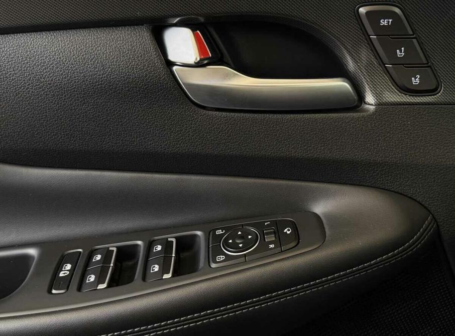 Hyundai Santa Fe IV Рестайлинг Москва  - изображение 12