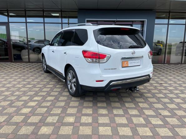 Nissan Pathfinder IV с пробегом 2014 года, цена 1 410 000 рублей, 164010 км, внедорожник, Автокод Объявления