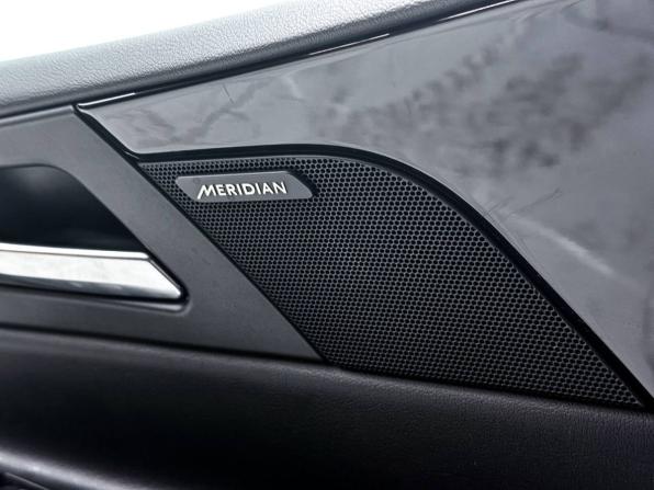 Jaguar XE I с пробегом 2016 года, цена 2 300 000 рублей, 109145 км, седан, Автокод Объявления