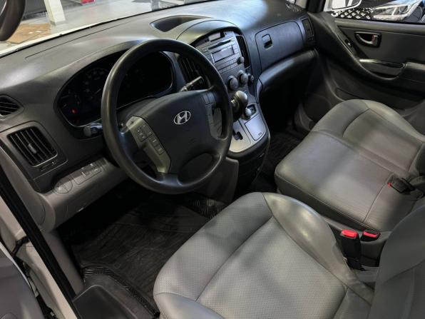 Hyundai Grand Starex I Рестайлинг с пробегом 2015 года, цена 1 969 900 рублей, 306000 км, минивэн, Автокод Объявления