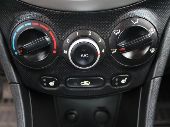 Hyundai Solaris I с пробегом 2011 года, цена 649 000 рублей, 131610 км, седан, Автокод Объявления