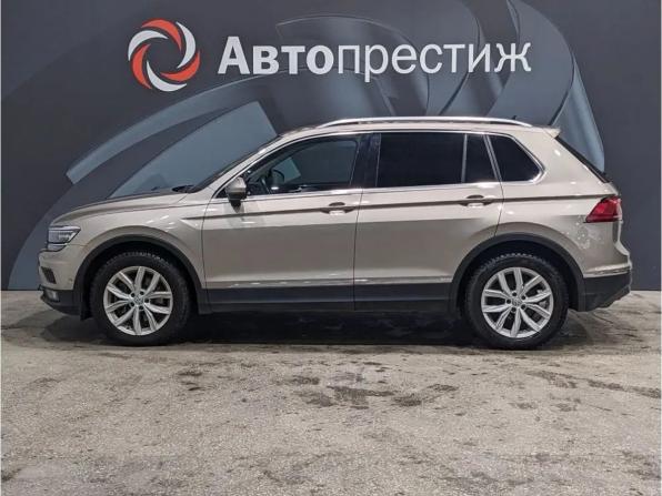 Volkswagen Tiguan II с пробегом 2017 года, цена 2 800 000 рублей, 107930 км, внедорожник, Автокод Объявления