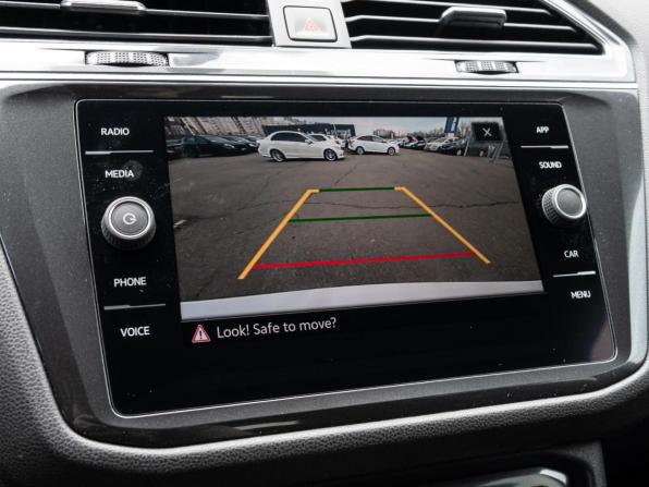 Volkswagen Tiguan II с пробегом 2020 года, цена 2 930 000 рублей, 112359 км, внедорожник, Автокод Объявления