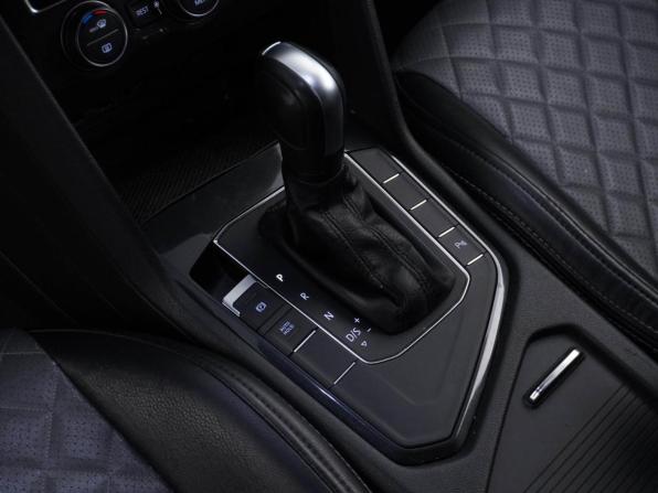 Volkswagen Tiguan II с пробегом 2019 года, цена 2 149 077 рублей, 159444 км, внедорожник, Автокод Объявления