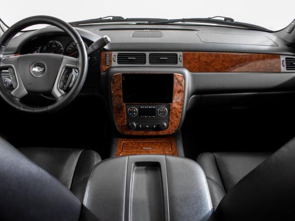 Chevrolet Tahoe III с пробегом 2012 года, цена 1 755 000 рублей, 283031 км, внедорожник, Автокод Объявления