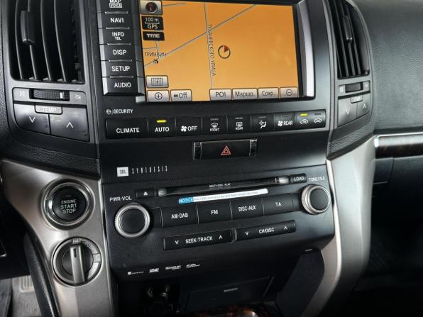 Toyota Land Cruiser 200 Series с пробегом 2011 года, цена 3 550 000 рублей, 253538 км, внедорожник, Автокод Объявления