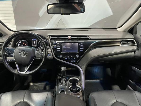 Toyota Camry VIII (XV70) с пробегом 2021 года, цена 2 820 000 рублей, 111772 км, седан, Автокод Объявления