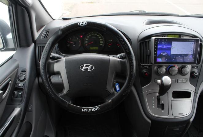 Hyundai Grand Starex I с пробегом 2011 года, цена 1 250 000 рублей, 235122 км, минивэн, Автокод Объявления