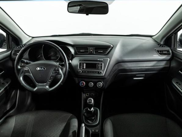 Kia Rio III Рестайлинг с пробегом 2015 года, цена 899 585 рублей, 159276 км, седан, Автокод Объявления