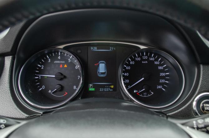 Nissan X-Trail III с пробегом 2015 года, цена 1 485 000 рублей, 220000 км, внедорожник, Автокод Объявления