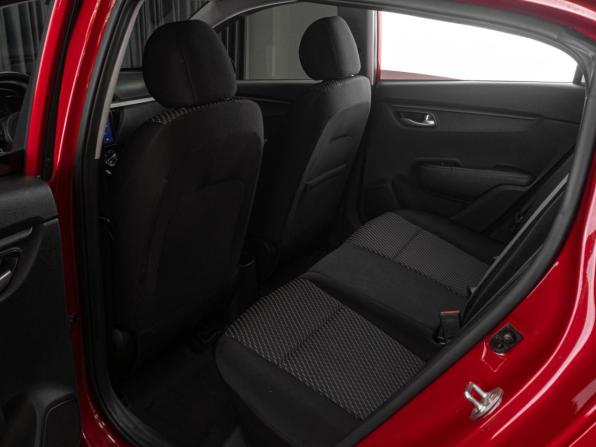 Kia Rio IV с пробегом 2018 года, цена 1 599 000 рублей, 55116 км, хэтчбек, Автокод Объявления