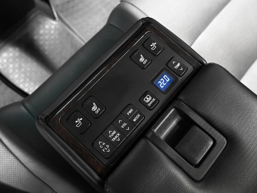 Toyota Camry VII (XV50) Рестайлинг Тверь  - изображение 23
