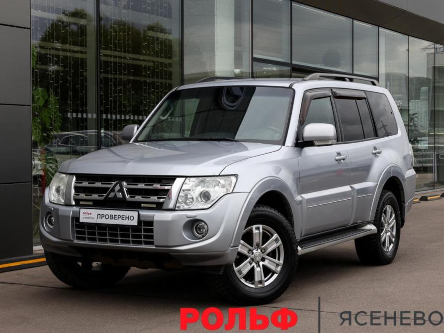 Mitsubishi Pajero IV Рестайлинг 1 Москва  - изображение 1
