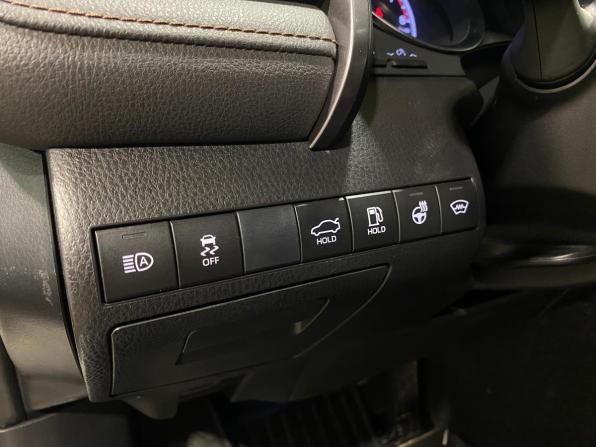 Toyota Camry VIII (XV70) с пробегом 2019 года, цена 2 850 000 рублей, 167566 км, седан, Автокод Объявления