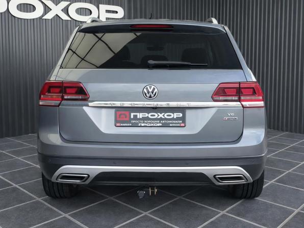 Volkswagen Teramont I с пробегом 2018 года, цена 3 297 000 рублей, 117790 км, внедорожник, Автокод Объявления