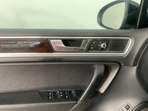 Volkswagen Touareg II с пробегом 2013 года, цена 1 306 200 рублей, 436000 км, внедорожник, Автокод Объявления