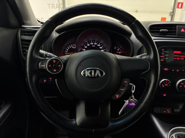 Kia Soul II Рестайлинг с пробегом 2016 года, цена 1 480 000 рублей, 99000 км, хэтчбек, Автокод Объявления