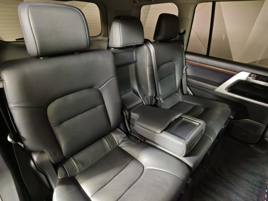 Toyota Land Cruiser 200 Series Рестайлинг 2 Москва  - изображение 17