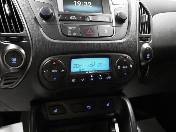 Hyundai ix35 I Рестайлинг с пробегом 2014 года, цена 1 515 000 рублей, 121656 км, внедорожник, Автокод Объявления