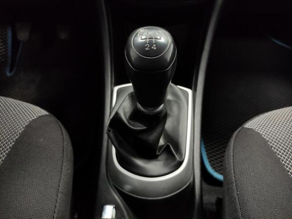 Hyundai Solaris I с пробегом 2012 года, цена 650 000 рублей, 155000 км, седан, Автокод Объявления