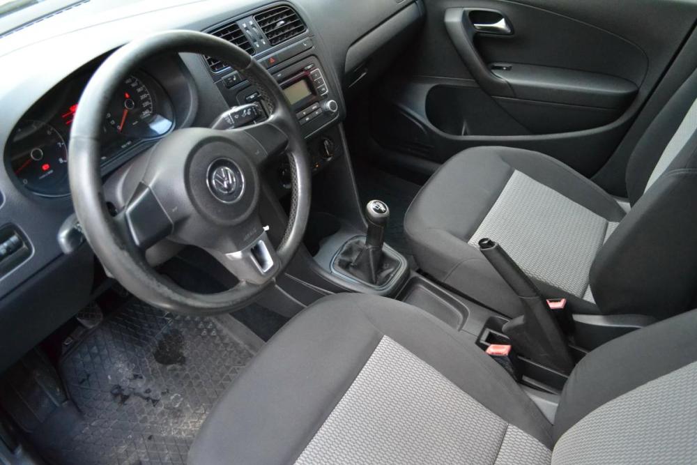 Volkswagen Polo V Старый Оскол  - изображение 12
