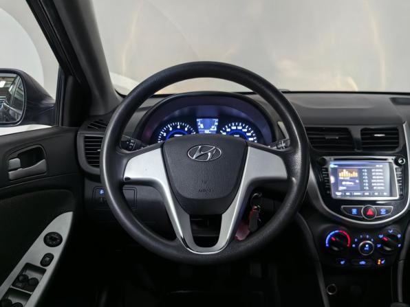 Hyundai Solaris I с пробегом 2012 года, цена 615 000 рублей, 143501 км, седан, Автокод Объявления