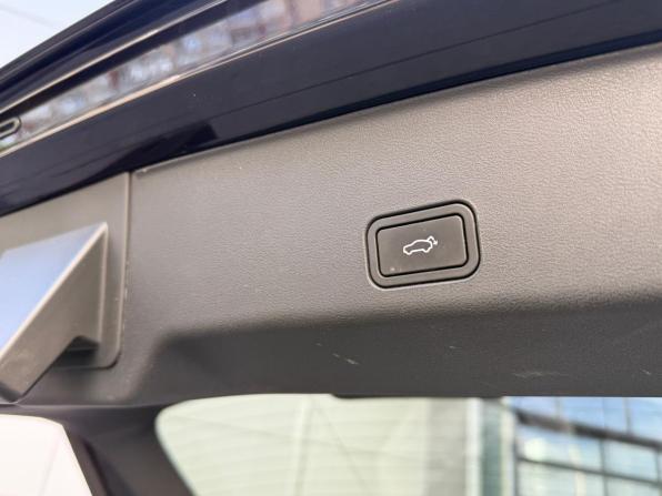 Geely Monjaro I с пробегом 2023 года, цена 3 299 000 рублей, 53500 км, внедорожник, Автокод Объявления