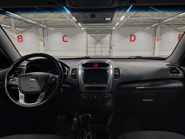 Kia Sorento II Рестайлинг с пробегом 2018 года, цена 1 805 000 рублей, 134877 км, внедорожник, Автокод Объявления