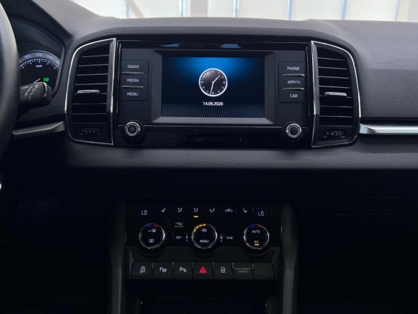Skoda Karoq I с пробегом 2020 года, цена 2 650 000 рублей, 72627 км, внедорожник, Автокод Объявления