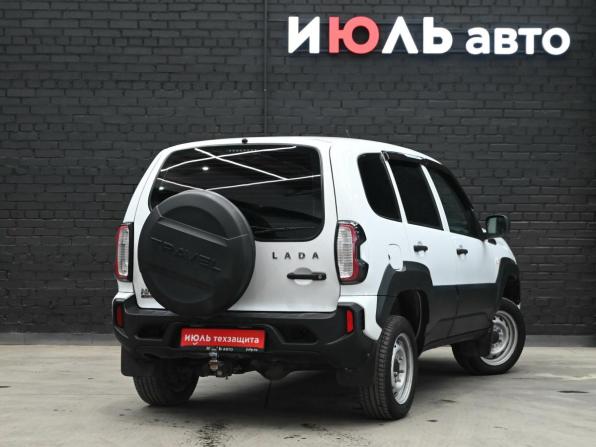 Lada (ВАЗ) Niva с пробегом 2023 года, цена 1 050 000 рублей, 45541 км, внедорожник, Автокод Объявления