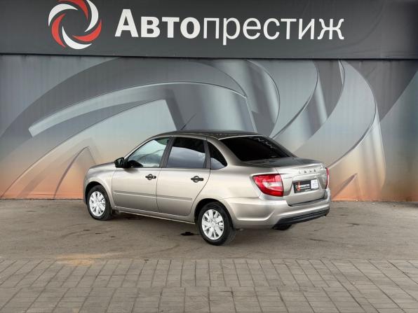 Lada (ВАЗ) Granta I Рестайлинг с пробегом 2019 года, цена 719 000 рублей, 43800 км, седан, Автокод Объявления